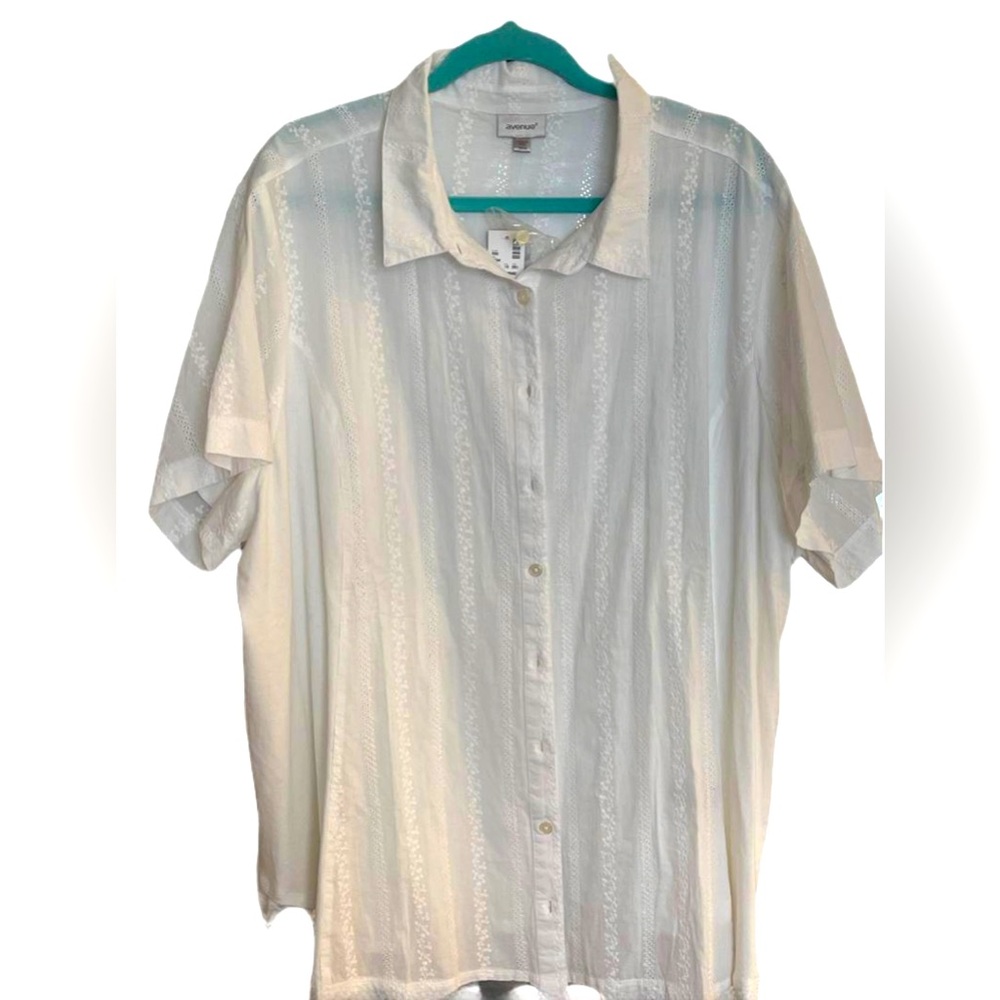 Avenue Eyelet Blouse Women’s 26-28